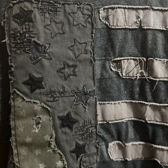 American Eagle Distressed Patchwork Star Pride Patriot American Flag Size M - Picture 2 of 5